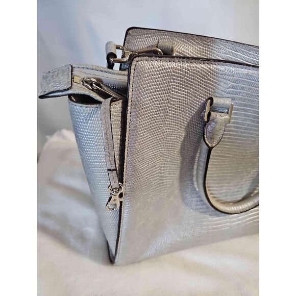 Michael Kors Silver Textured Leather Tote Adjustable Strap Handbag READ - Picture 11 of 16